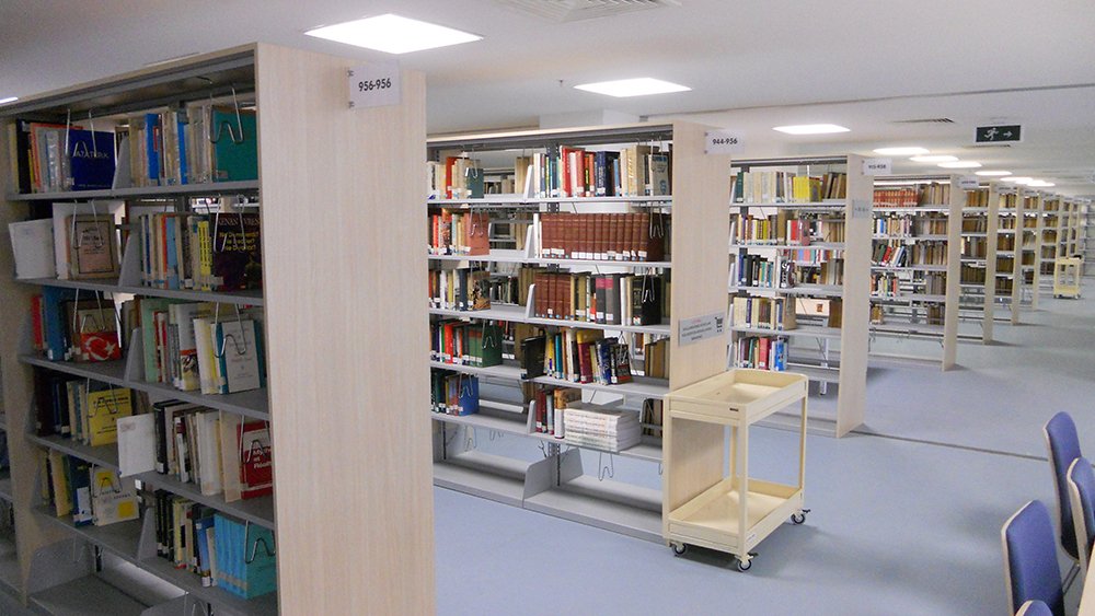 Kütüphane Galerisi